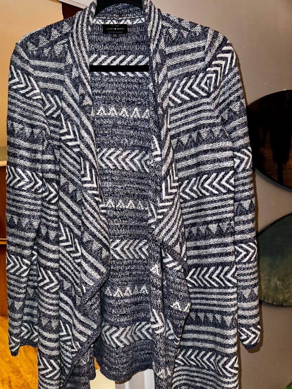 Lucky Brand Boho Aztec Blue & White Geometric Open-Front waterfall Cardigan